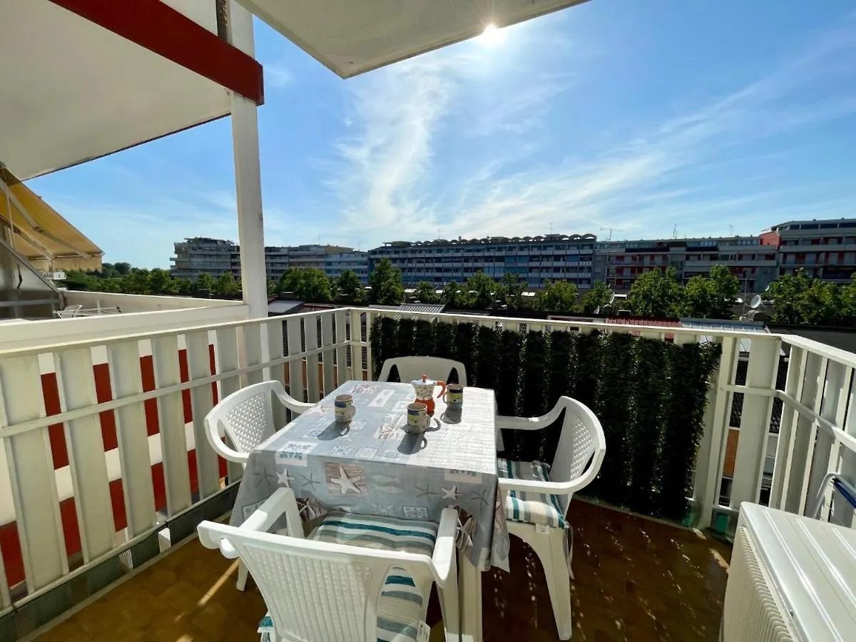 Bright Studio With Stunning Terrace Porto Santa Margherita di Caorle